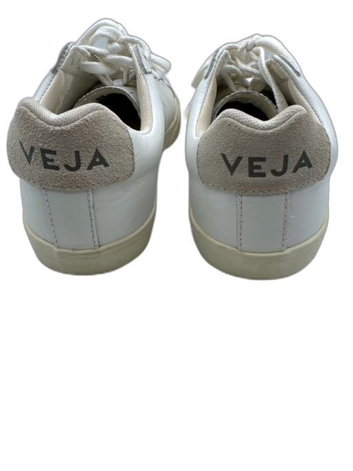 Veja Shoe Size 6 White Leather Round Toe lace up Low Top Sneakers White / 6
