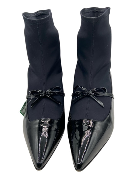 Manolo Blahnik Shoe Size 37 Black Patent Leather Sock Ankle Solid Low Heel Pumps Black / 37