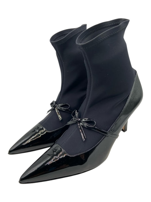 Manolo Blahnik Shoe Size 37 Black Patent Leather Sock Ankle Solid Low Heel Pumps Black / 37