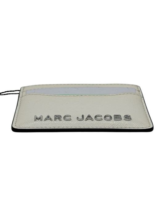 Marc Jacobs White Leather silver tone hardware Logo Cardholder Wallets White