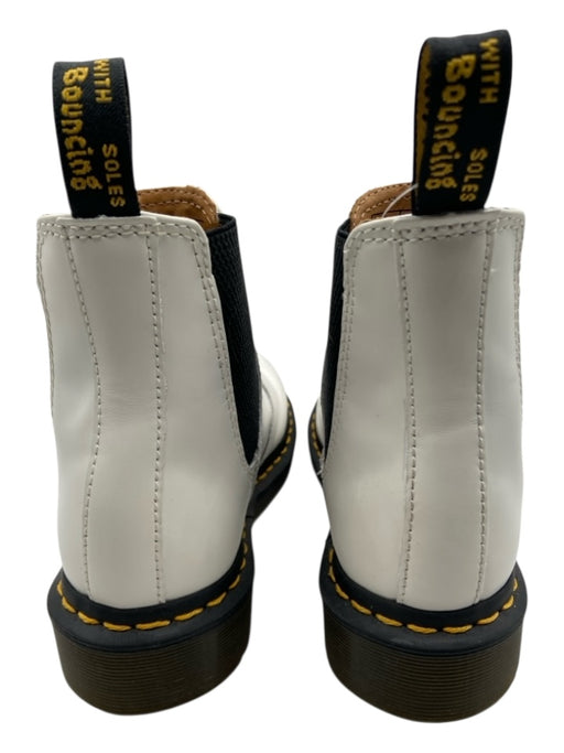 Dr Martens Shoe Size 6 White Leather Upper Elastic Contrast Stiching Booties White / 6