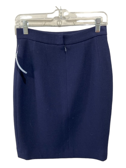 Chanel Size 40 Navy Wool Back Zip Below the Knee Pencil Skirt Navy / 40