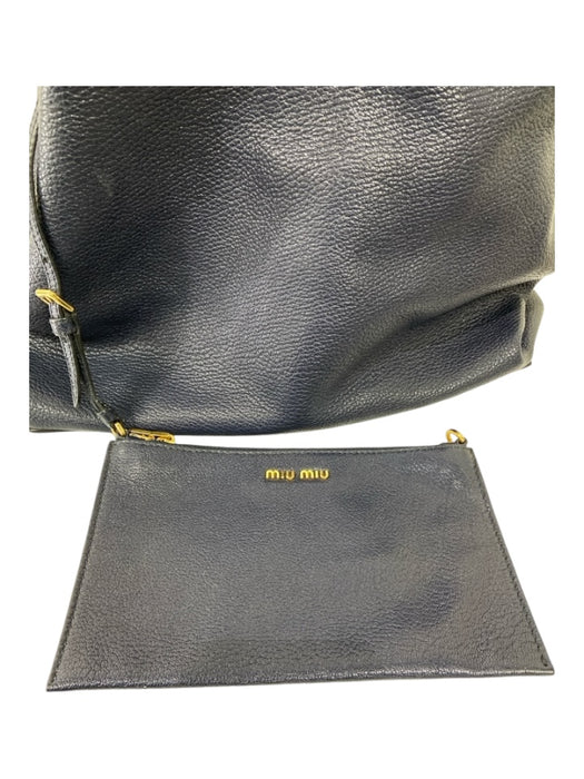 Miu Miu Navy Grain Leather Magnetic Closure Gold Hardware Pouch Inc. Bag Navy / Medium