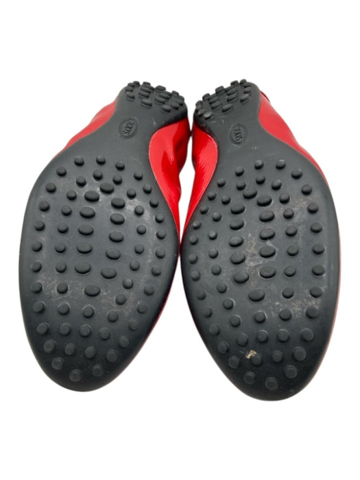 Tods Shoe Size 37.5 Red Patent Leather Gold hardware Tie Detail Scrunched Flats Red / 37.5