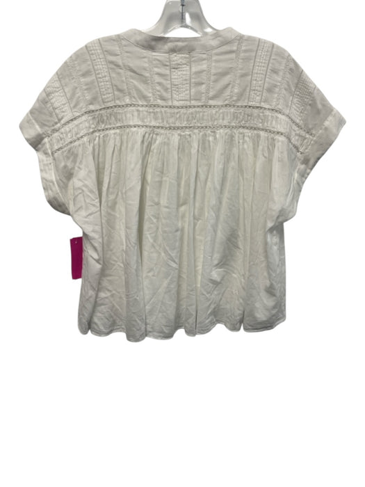 XiRENA Size M White Cotton Cap Sleeve 1/2 Button Cut Outs Lace Detail Top White / M
