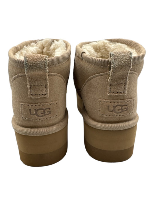 Ugg Shoe Size 7 Beige Leather Upper Suede Shearling Lined Platform Boots Beige / 7