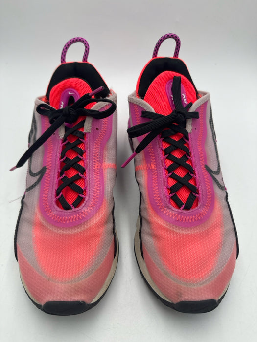 Nike Shoe Size 8.5 Pink & Multi Synthetic Low Top lace up Sneakers