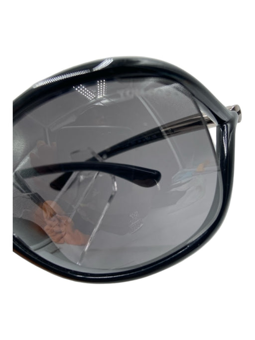 Tom Ford Black Acetate Silver Hardware Case Inc. Sunglasses Black