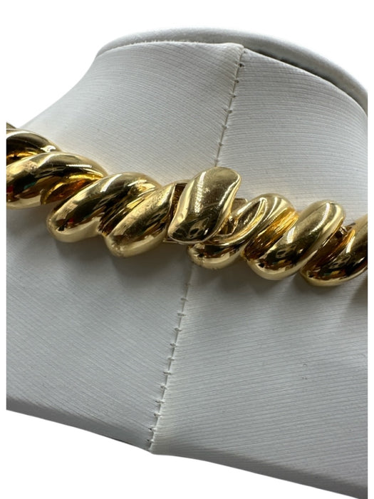 St John Gold Metal Push Clasp Gold Tone Necklace Gold