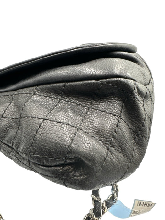 Chanel Black & Silver Caviar Leather Quilted Detail Chain Strap Shoulder Bag Bag Black & Silver / M