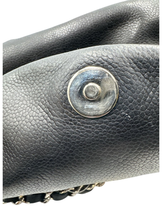 Chanel Black & Silver Caviar Leather Quilted Detail Chain Strap Shoulder Bag Bag Black & Silver / M