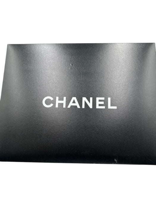 Chanel Black & Silver Caviar Leather Quilted Detail Chain Strap Shoulder Bag Bag Black & Silver / M