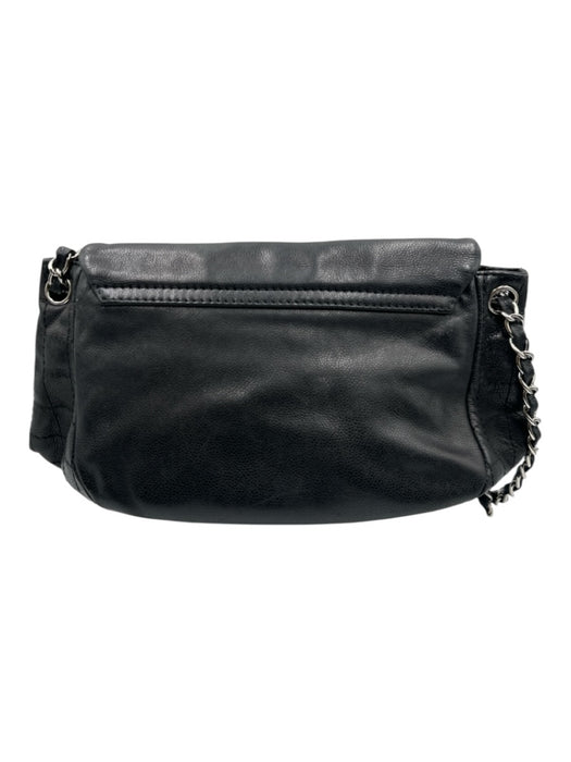 Chanel Black & Silver Caviar Leather Quilted Detail Chain Strap Shoulder Bag Bag Black & Silver / M