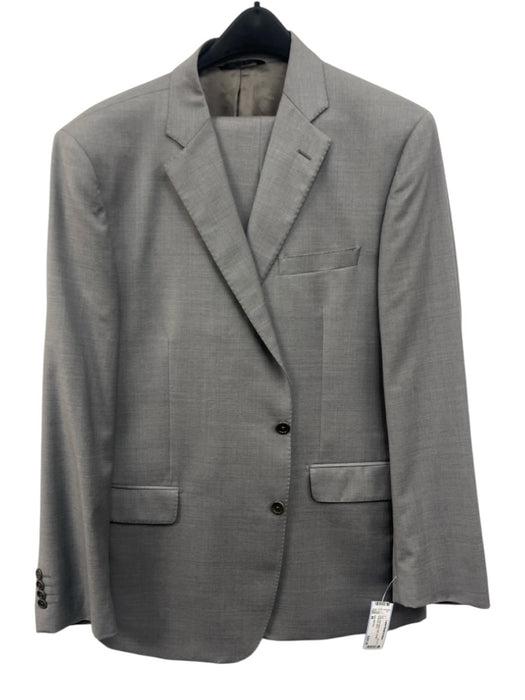 Saks Fifth Ave Gray Wool Blend Solid 2 Button Men's Suit Gray / 44