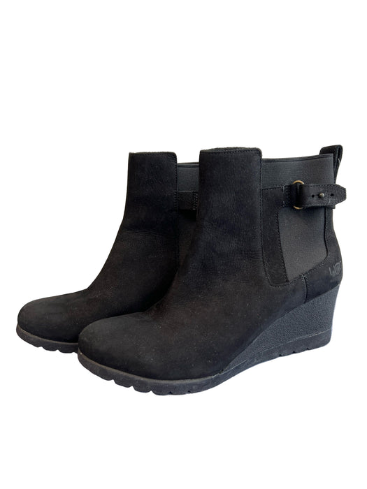 Ugg Shoe Size 9.5 Black Suede Buckle Detail Round Toe Pull On Wedge Boots