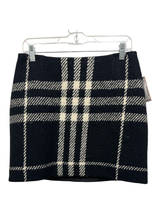 Burberry Size 10 Black & Cream Wool Plaid Back Zip Mini Skirt Black & Cream / 10