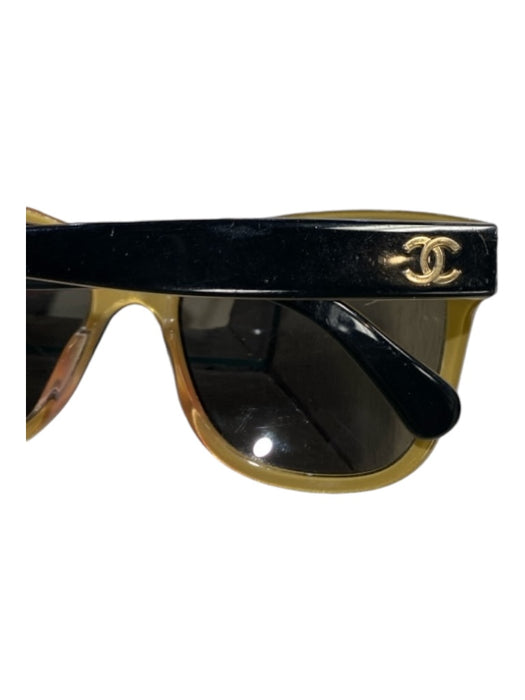 Chanel Black & Yellow Plastic Wayfarer Logo silver hardware Sunglasses Black & Yellow