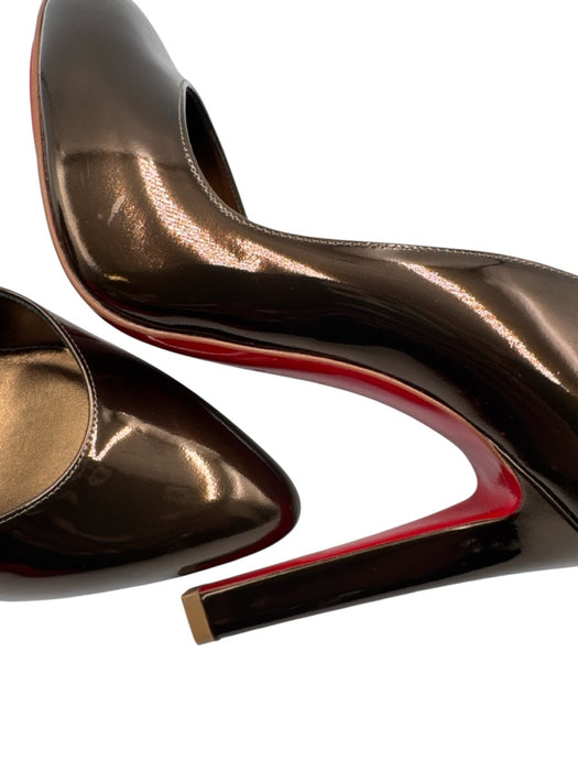 Christian Louboutin Shoe Size 39 Gold Patent Leather Stiletto Shine Pumps Gold / 39