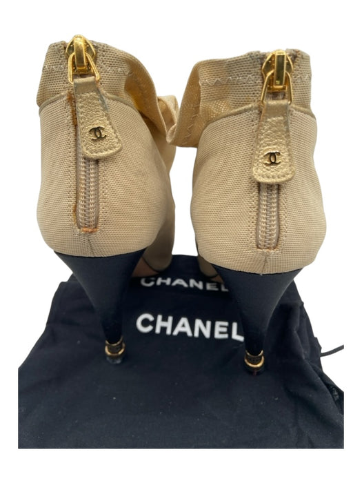 Chanel Shoe Size 38.5 Beige & Black textile upper Mesh Cap Toe Back Zip Booties Beige & Black / 38.5