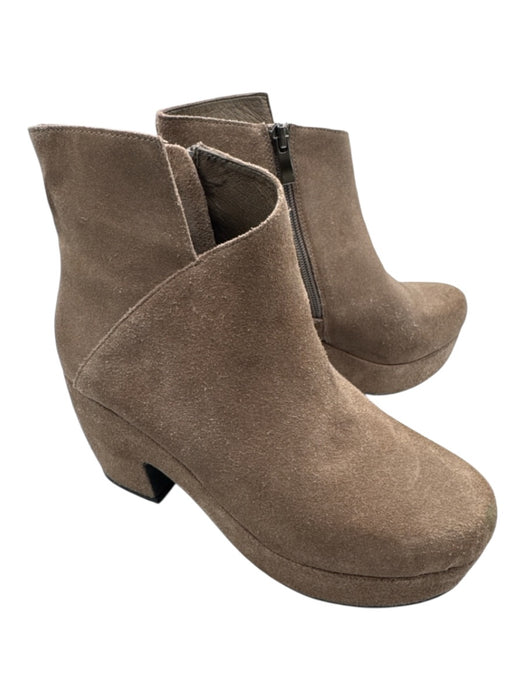 Antelope Shoe Size 37 Gray Suede Inner Side Zip Round Toe Platform Booties Gray / 37