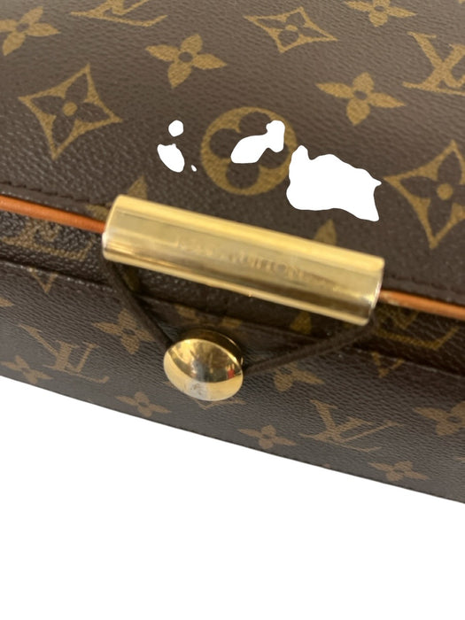 Louis Vuitton Brown Print Coated Canvas Leather Accent Monogram Messenger Bag Brown Print