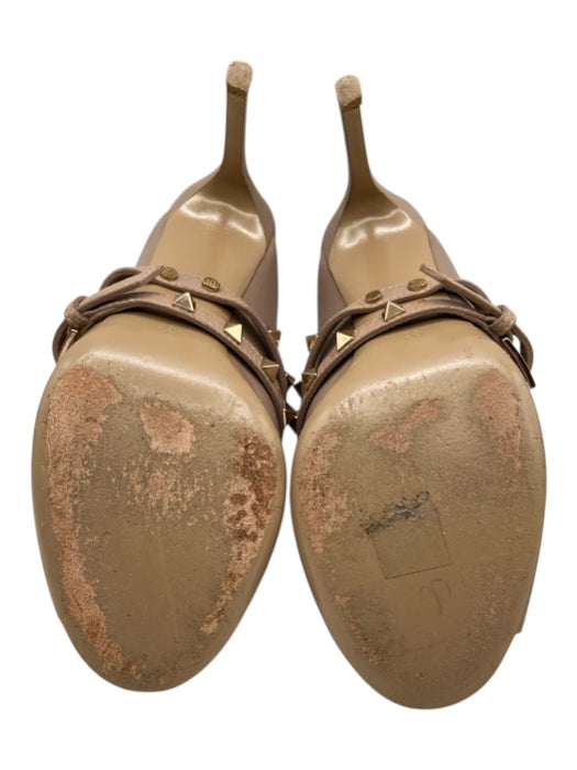 Valentino Shoe Size 36 Blush Pink Leather Peep Toe Rock Studs Buckle Sandals Blush Pink / 36