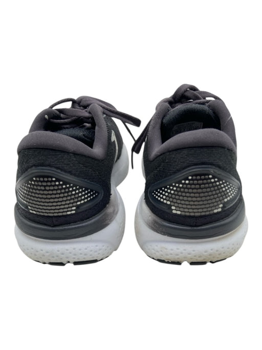 Brooks Shoe Size 6 Gray & White textile upper Perforated Low Top Sneakers Gray & White / 6