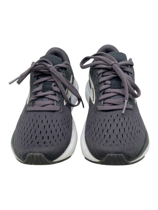 Brooks Shoe Size 6 Gray & White textile upper Perforated Low Top Sneakers Gray & White / 6