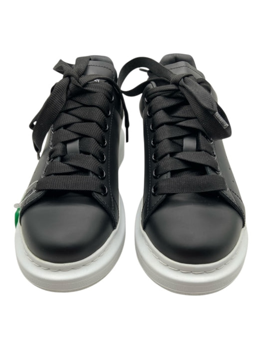 Alexander McQueen Shoe Size 37.5 Black & White Leather round toe Sneakers Black & White / 37.5