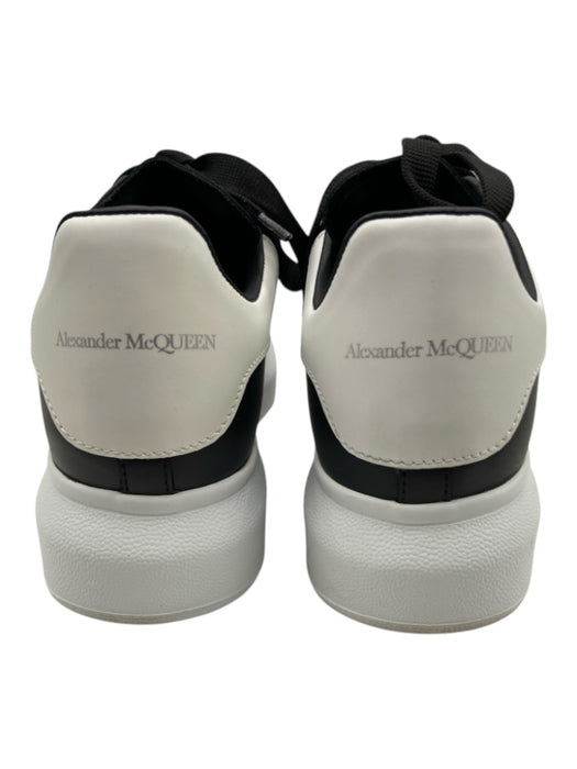 Alexander McQueen Shoe Size 37.5 Black & White Leather round toe Sneakers Black & White / 37.5