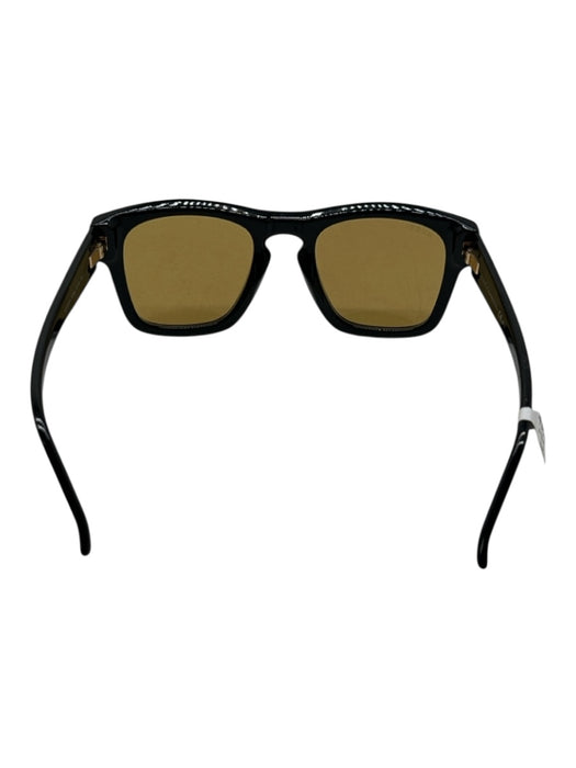Gucci Black & Yellow Acetate Yellow Tint Wayfarer Sunglasses Black & Yellow