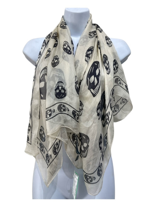 Alexander McQueen Cream & Black Silk Sheer Skulls Square scarf Cream & Black / L
