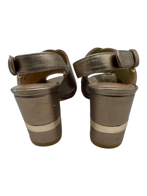 Stuart Weitzman Shoe Size 5 Gold Tone Leather Upper Metallic Criss Cross Sandals Gold Tone / 5