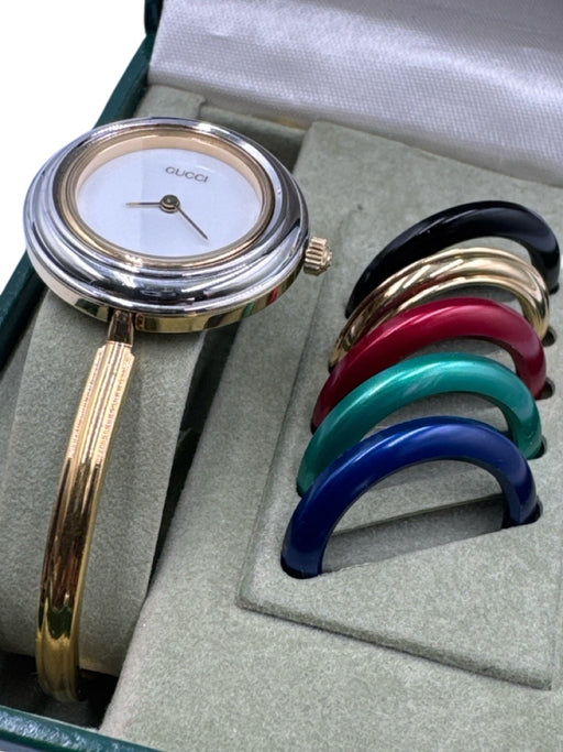 Gucci Gold & Silver Metal Multi Color Detail Round Bangle Vintage Watches Gold & Silver