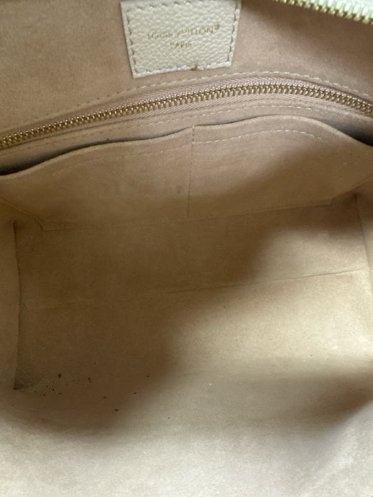 Louis Vuitton Beige Leather Embossed Monogram Empreinte Pouch Inc. Bag Beige / PM