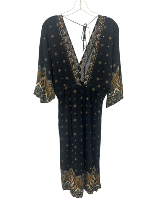 Farm Size M Black & Multi V Neck 1/2 Sleeve Floral Midi Dress Black & Multi / M
