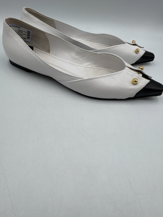 Chanel Shoe Size 39 Black & White Leather Upper Gold Tone Details Flat Pumps