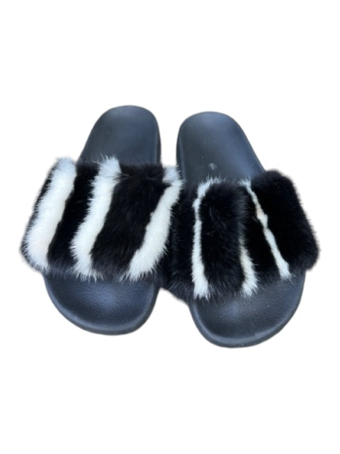 Givenchy Shoe Size 7.5 Black & White Rubber & Fur Stripe slides Sandals Black & White / 7.5