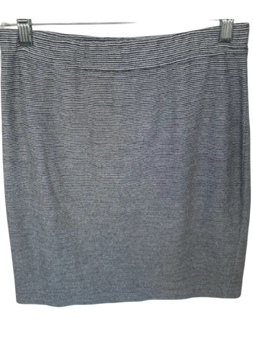 St. John Collection Size 4 Gray & Black Wool Blend Elastic Waist Striped Skirt Gray & Black / 4
