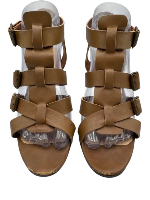 Manolo Blahnik Shoe Size 39 Tan Leather Buckles Heel Resoled Sandals Tan / 39