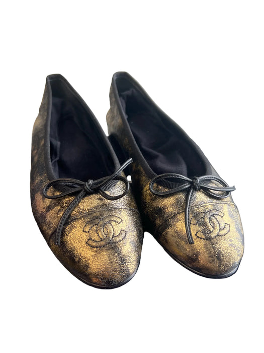 Chanel Shoe Size 36.5 Gold & Black Leather Ballet Flat Logo Bow Detail Shoes