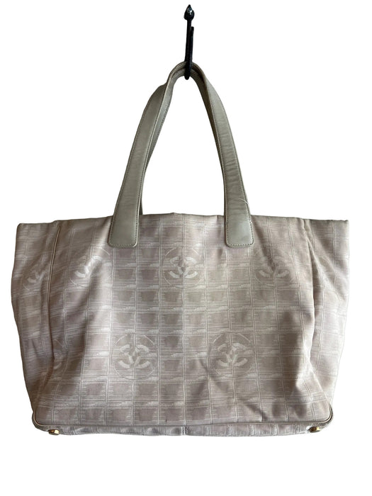 Chanel Cream Fabric Top Handle Inside Pocket Logo Brocade body Bag