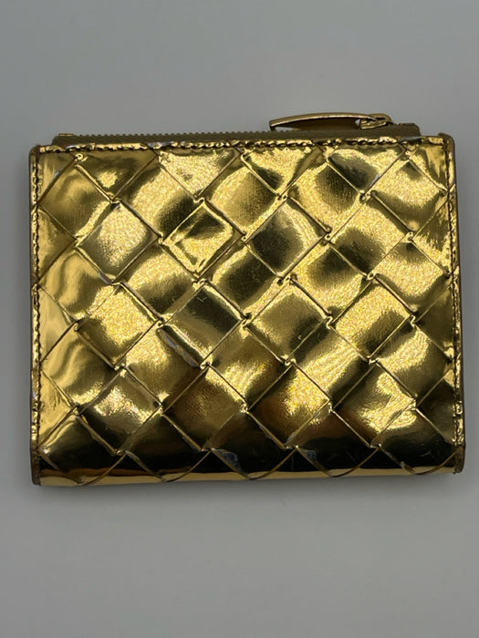 Bottega Veneta Gold Leather Snap Closure Woven Metallic Card Slots Wallets