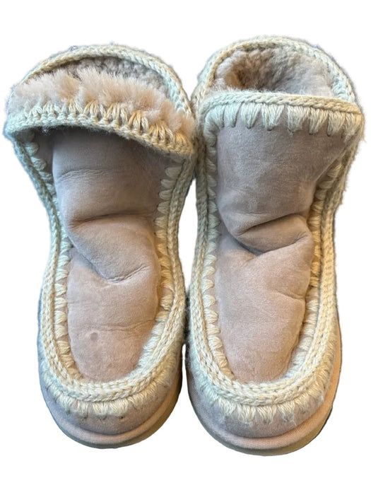 Mou Shoe Size EST 8 Taupe Suede Shearling Lined Stitching Short Booties