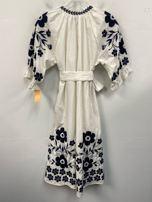 Charlee Size M Navy Blue & White Cotton 3/4 Sleeve Floral Embroidered Midi Dress