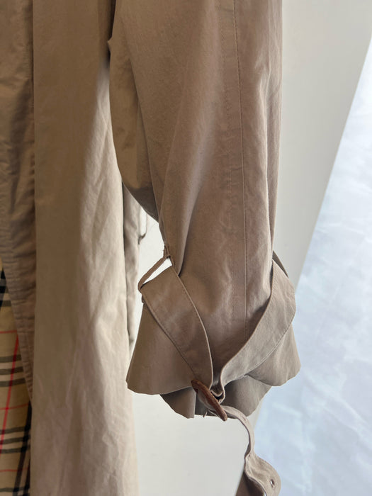 Burberry Size 42 Khaki Cotton Long Sleeve Waist Belt Button Front Trench Coat