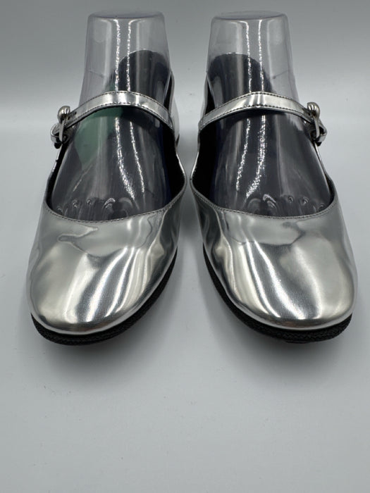 Aerosoles Shoe Size 7 Silver Patent Leather Metallic Buckle Mary Jane Flats