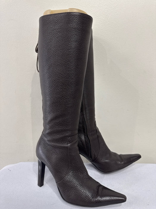 Christian Louboutin Shoe Size 38.5 Black Leather Upper Fabric Block Suede Pumps