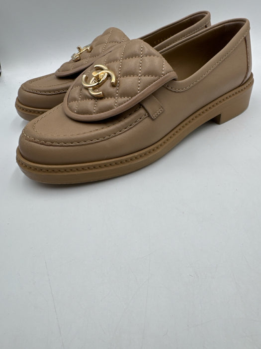 Chanel Shoe Size 37 Light Brown Leather Quilted Turn Lock Almond Toe Loafers
