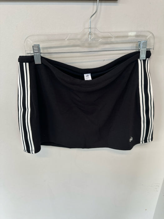 Alo Size S Black Nylon Blend Waist Band Side Pockets Athletic Skort